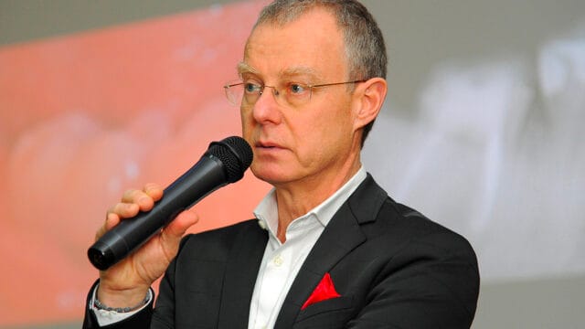 561-DentStala-50-low-res