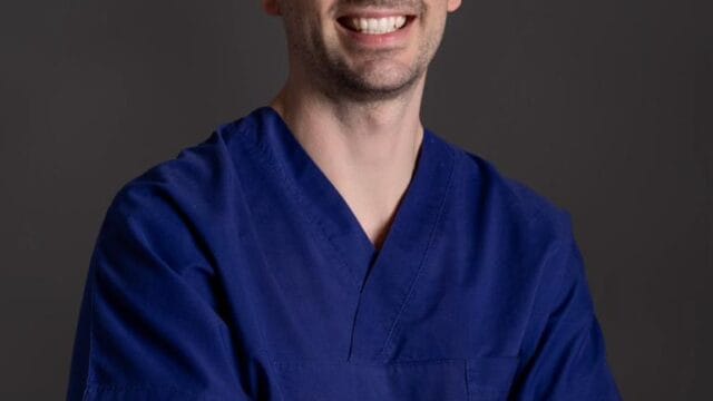 a934f059-7940-41a0-adae-0cf78054b74a