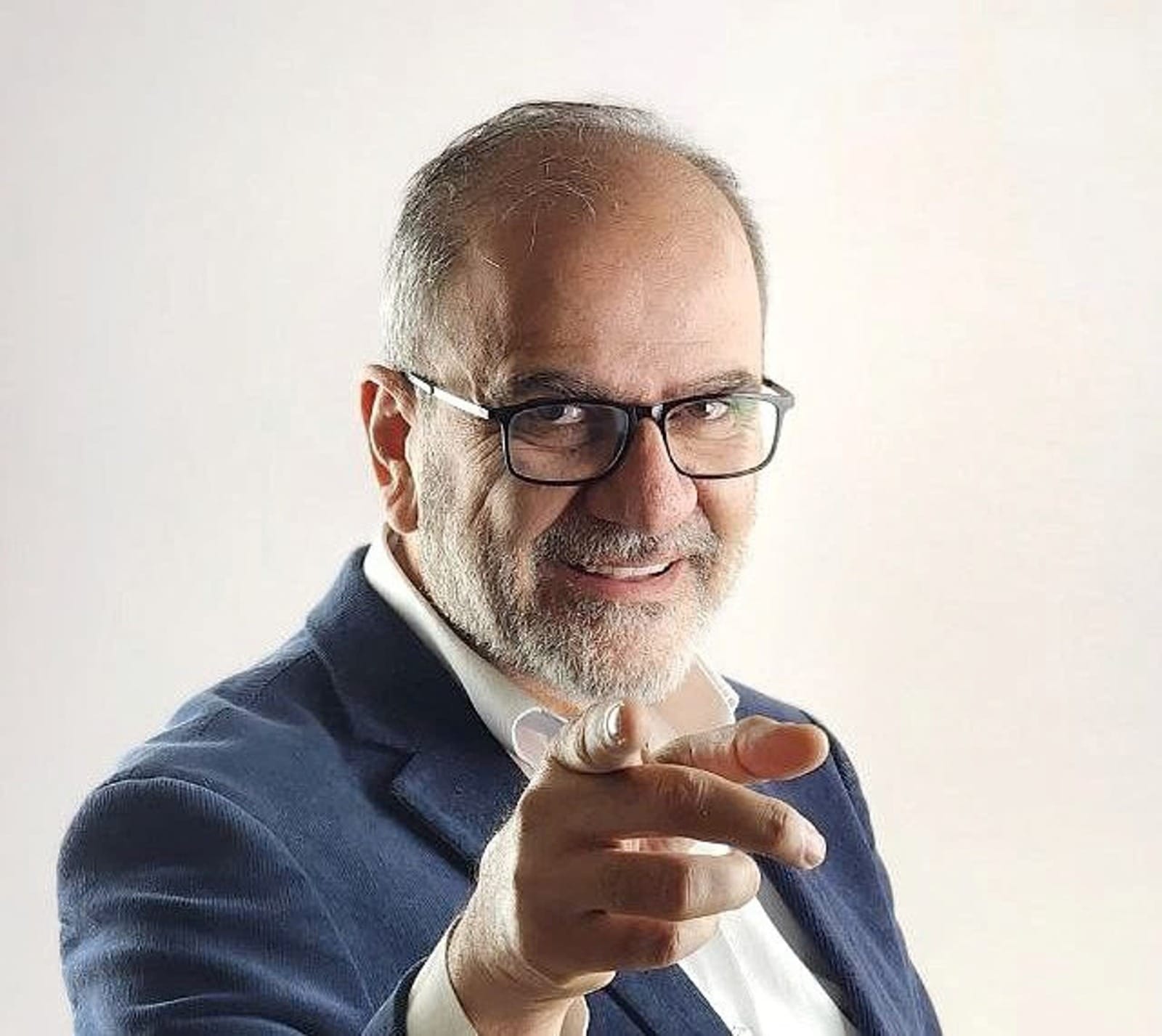 Louis Hardan